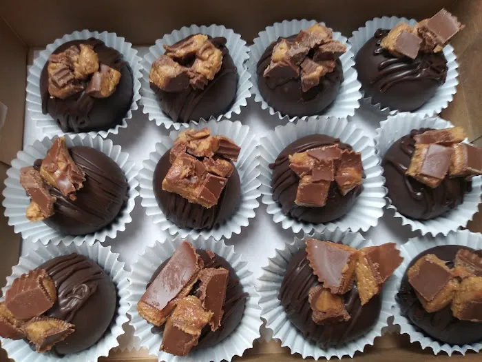 Little Ivy Sweets Picture 7