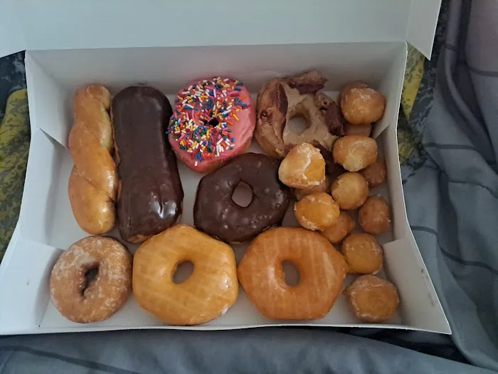 King Donuts of Charlestown Picture 3