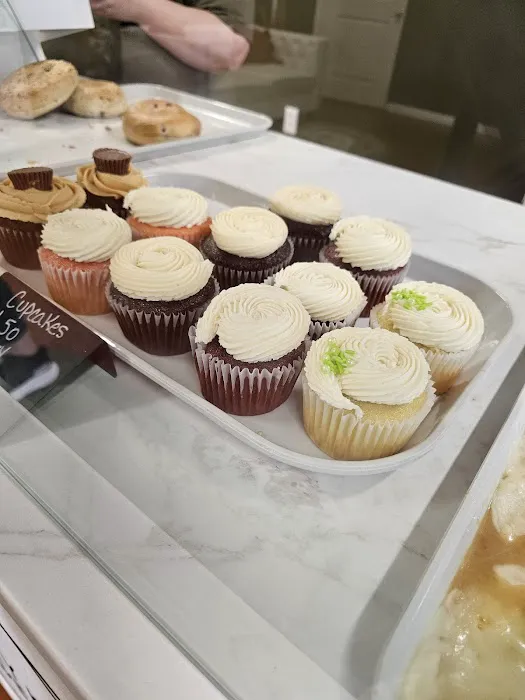Totally Baked Sweets, LLC Picture 5