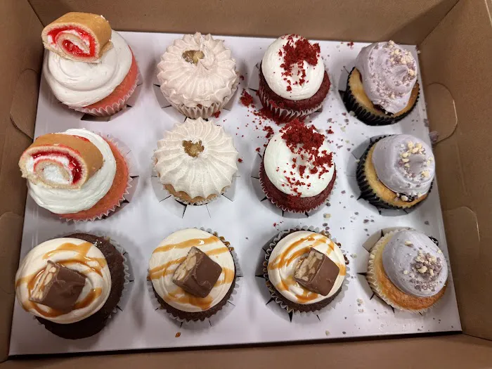50 Flavs Bakery Picture 7