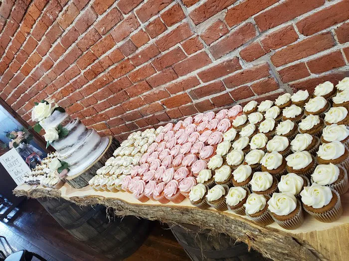 Sweet Cakes Bakery Picture 5