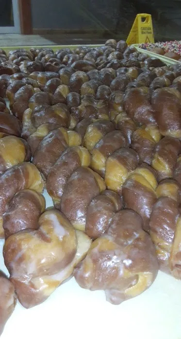 Main’s Bakery Picture 2