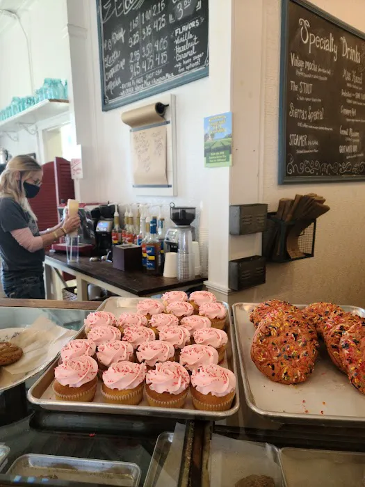Behind the Times Bakery Picture 9