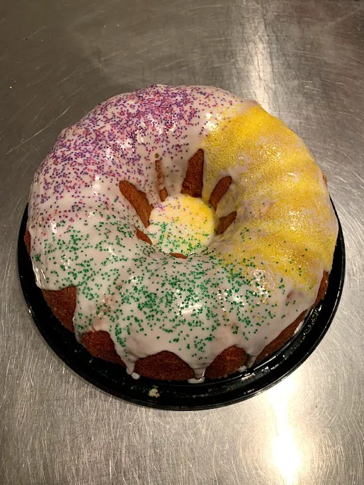 Cake Moms & More Bakery and Coffee Shop Picture 2