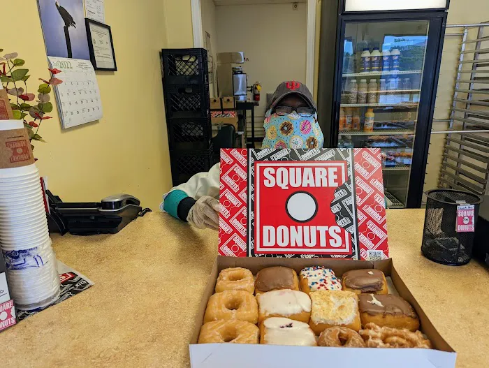 Square Donuts - 3rd St. Picture 6