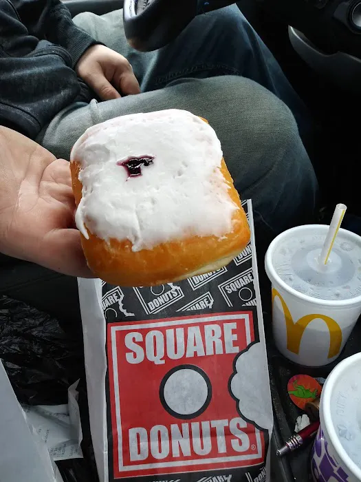Square Donuts - 3rd St. Picture 3