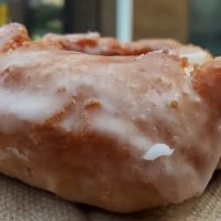 Cresent Donut ico