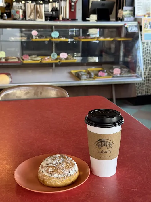 Rainbow Bakery Picture 9