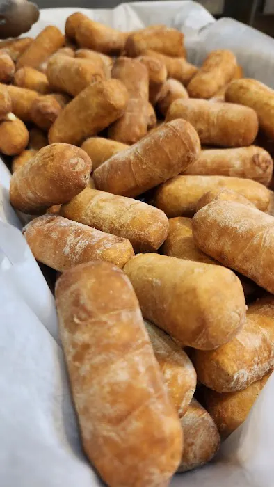 Maru Products Artisanal Bakery & More Picture 7