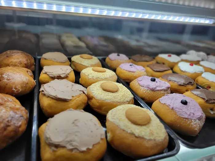 Baker's Dozen Picture 2