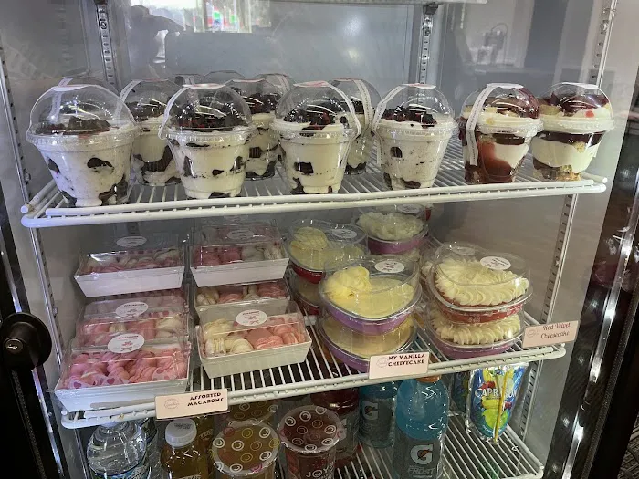 Sara's Goodies Picture 3