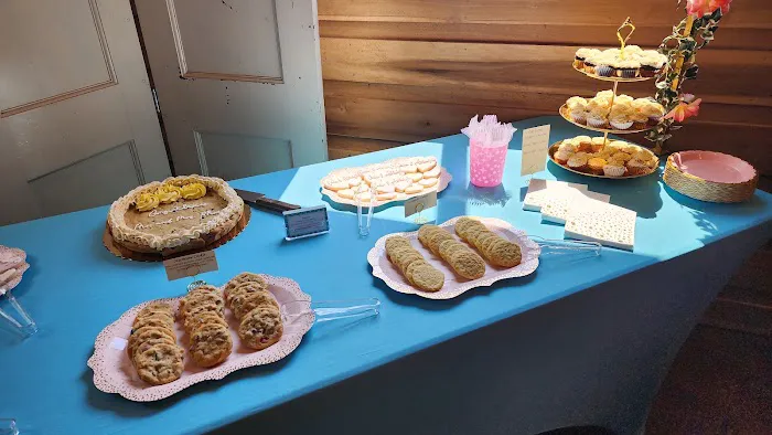 Suzka's Cakes & Cookies, LLC Picture 1