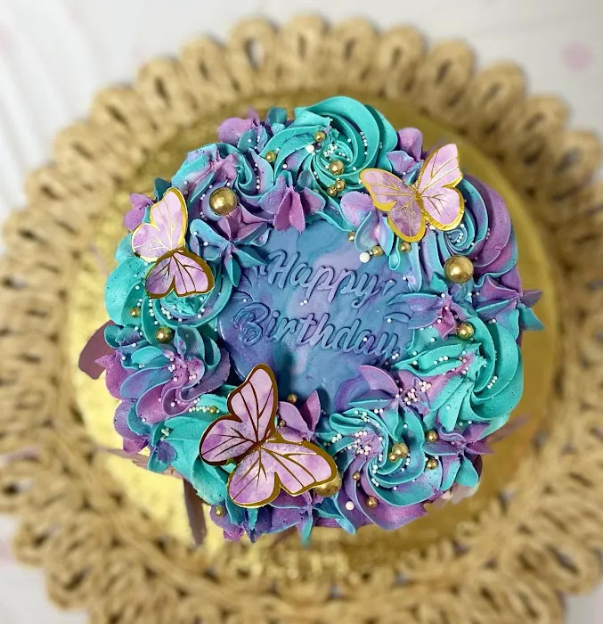 Demi's Cupcakes Picture 7