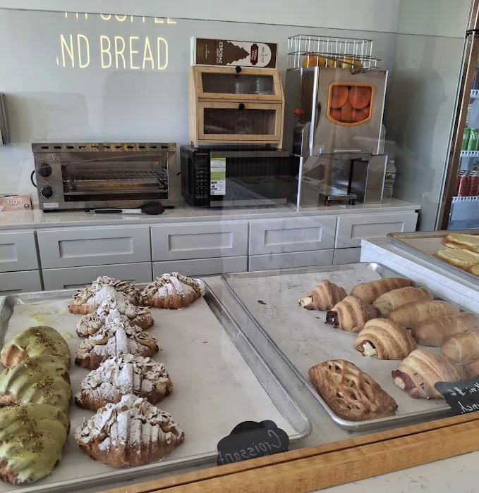Sicilian Bakery Picture 10