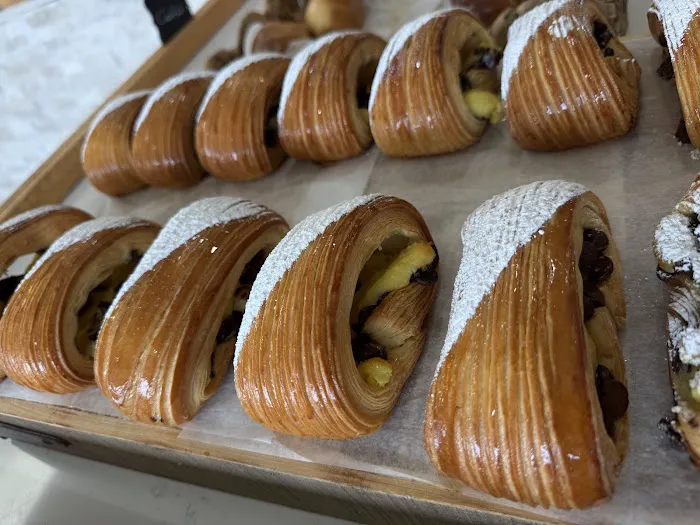 Sicilian Bakery Picture 3