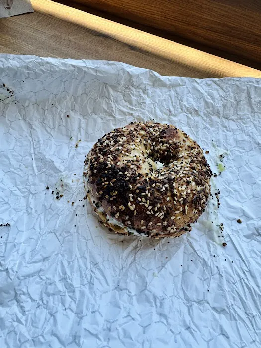 Julio’s Bagels Picture 4