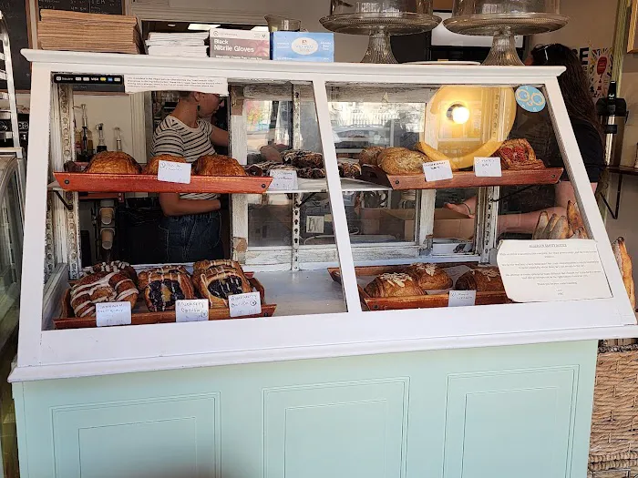 Idle Hands Bread Company Picture 4