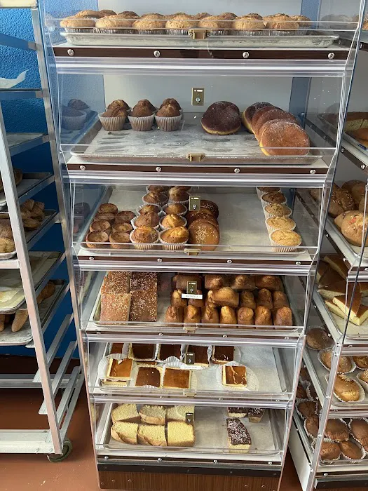 Las Delicias Bakery Picture 10