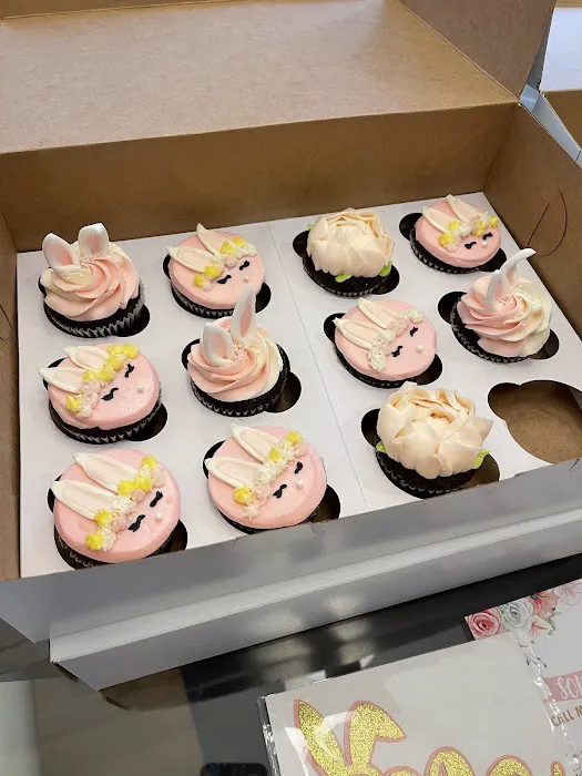 Wells Custom Cakes Picture 1