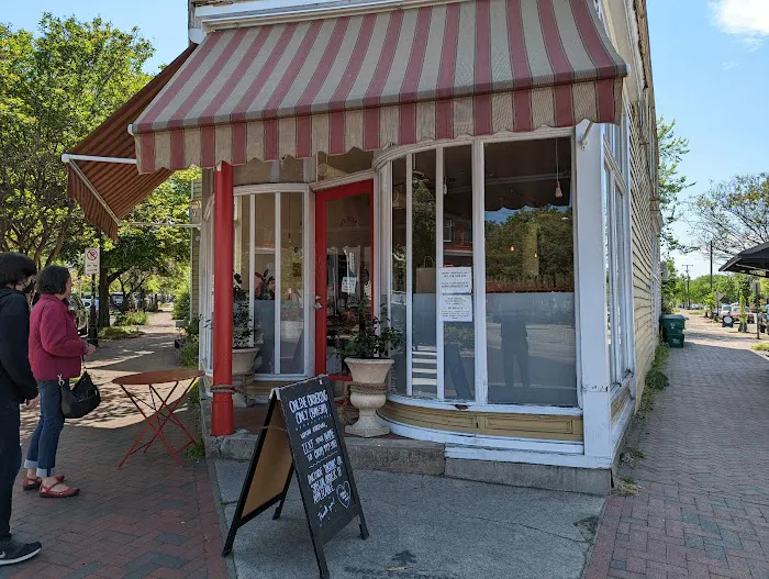 Sub Rosa Bakery Picture 9