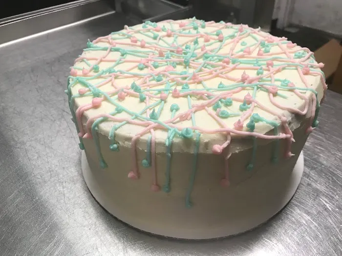 Front Porch Cakes Too Picture 4