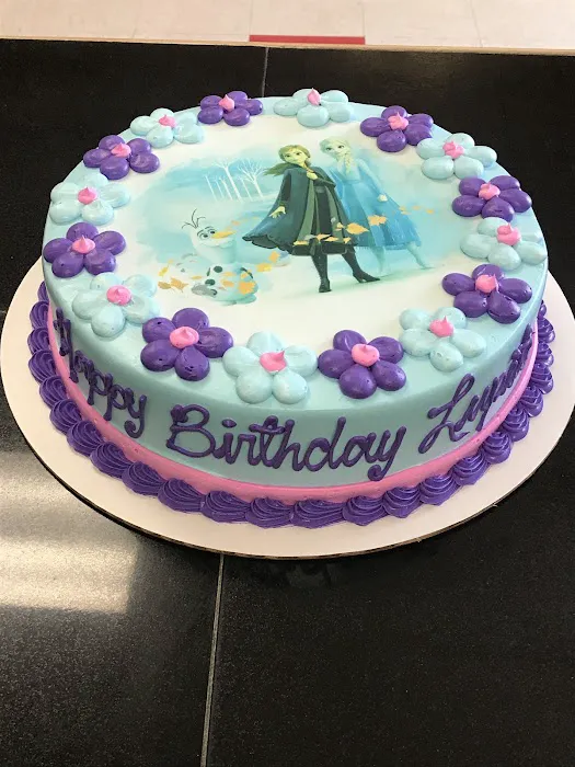 Melissa's Cake Picture 6