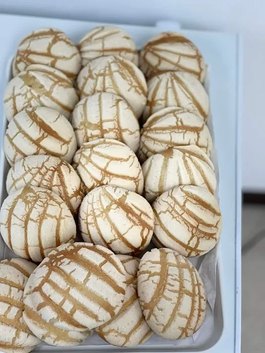 Omarcitos Bakery Picture 3
