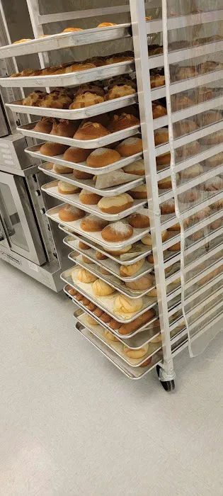 Omarcitos Bakery Picture 9