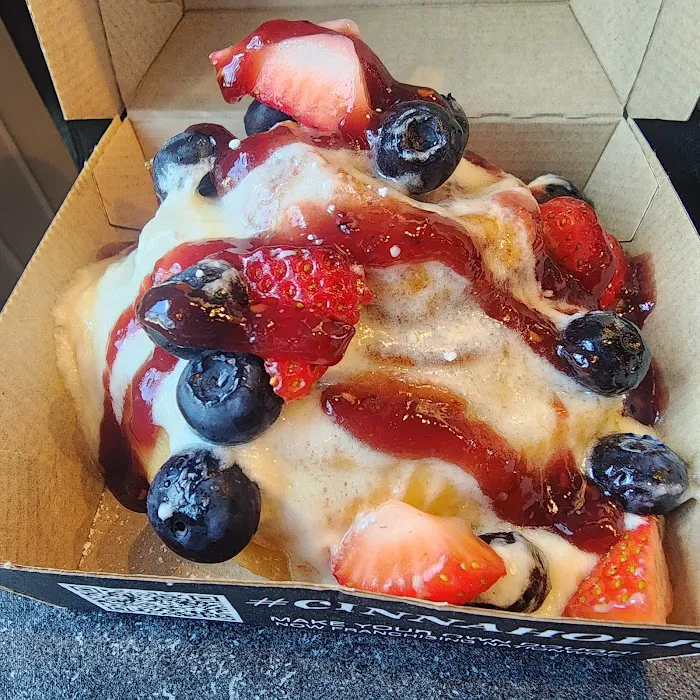 Cinnaholic Picture 6