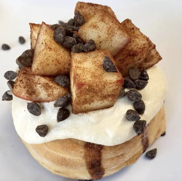 Cinnaholic Picture 3