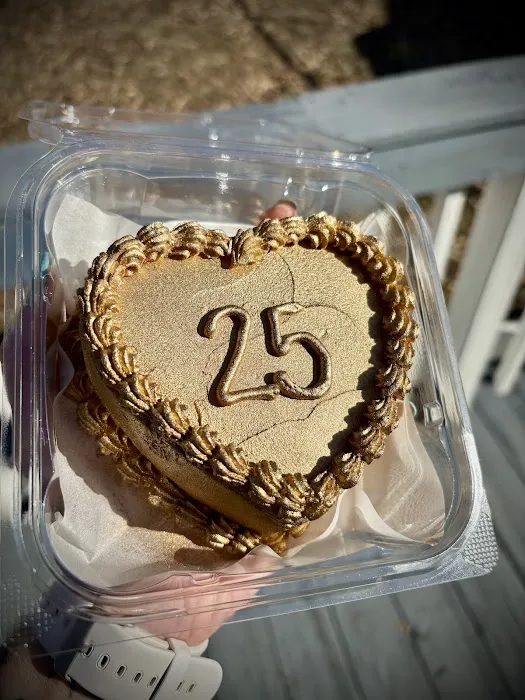Honey Bee Bakery Picture 9