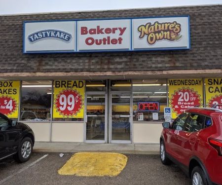 Nature's Own Bakery Outlet
