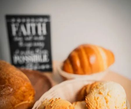 MANNA BAKERY
