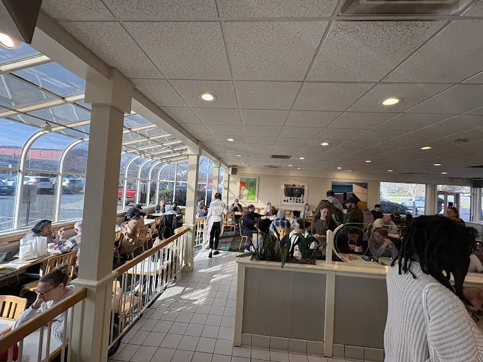 Bodo's Bagels Picture 6
