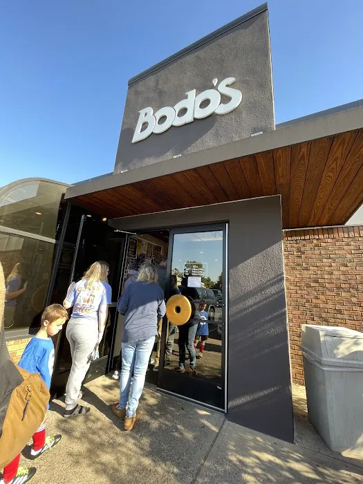 Bodo's Bagels Picture 5