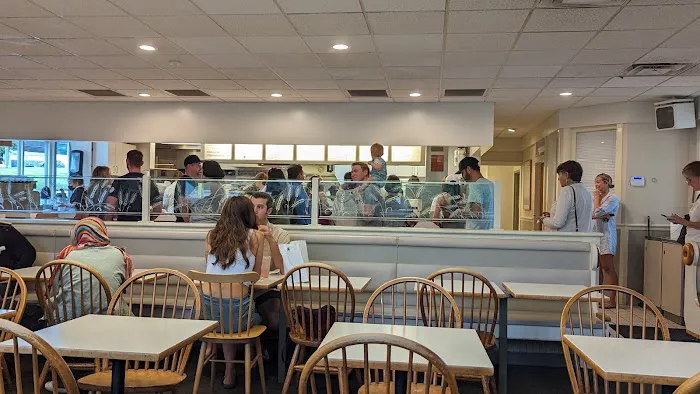 Bodo's Bagels Picture 2