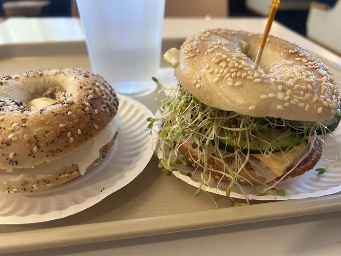 Bodo's Bagels Picture 3