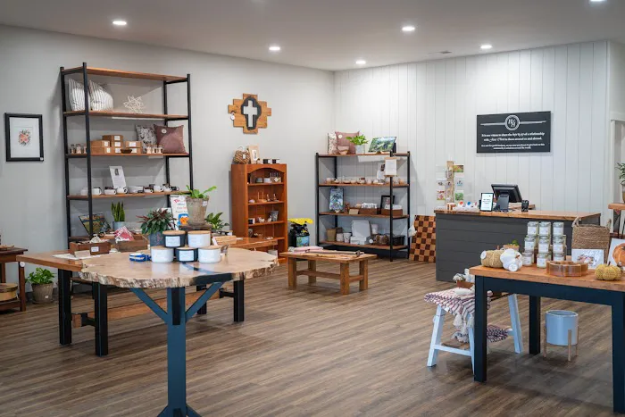 Hands of Home - Artisan Gifts & Bakery, Elkton, VA Picture 10