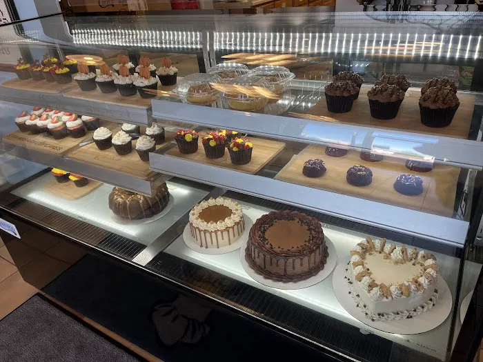 Sweet Joy's Cakes and Desserts Picture 8