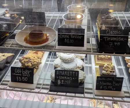 Bella Gelato & Pastries