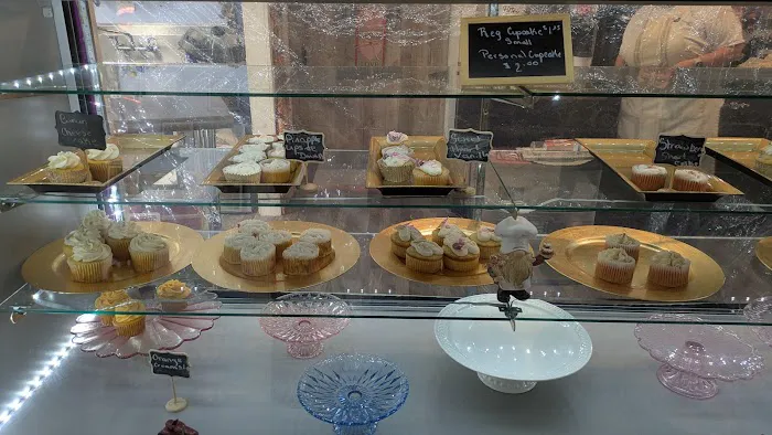 Maitland Sweet Shop Picture 7