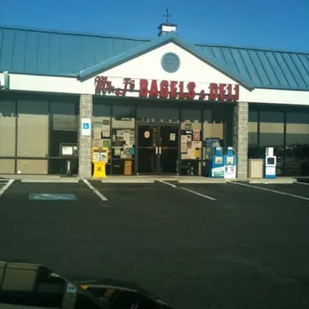 Mr. J's Bagels & Deli III Picture 2