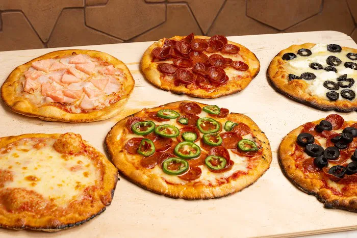 Bagizza Bagels & Pizza Picture 3