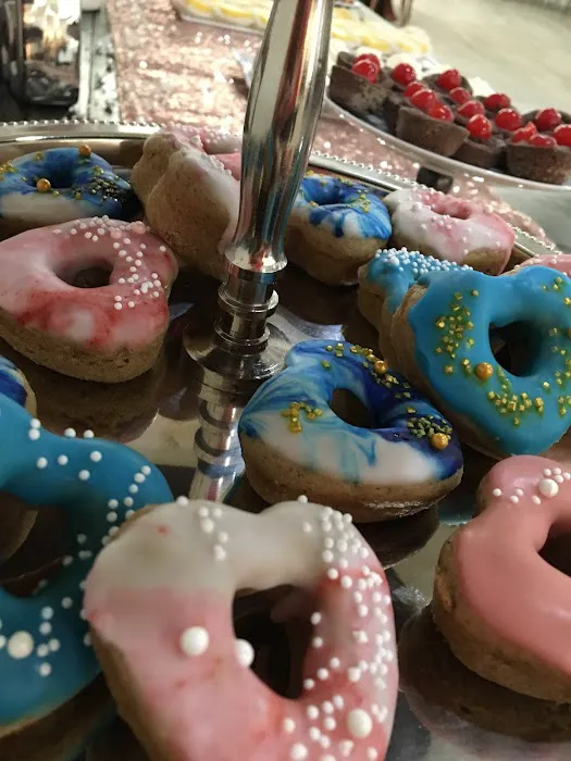 Sweet and Divine Baking Picture 9