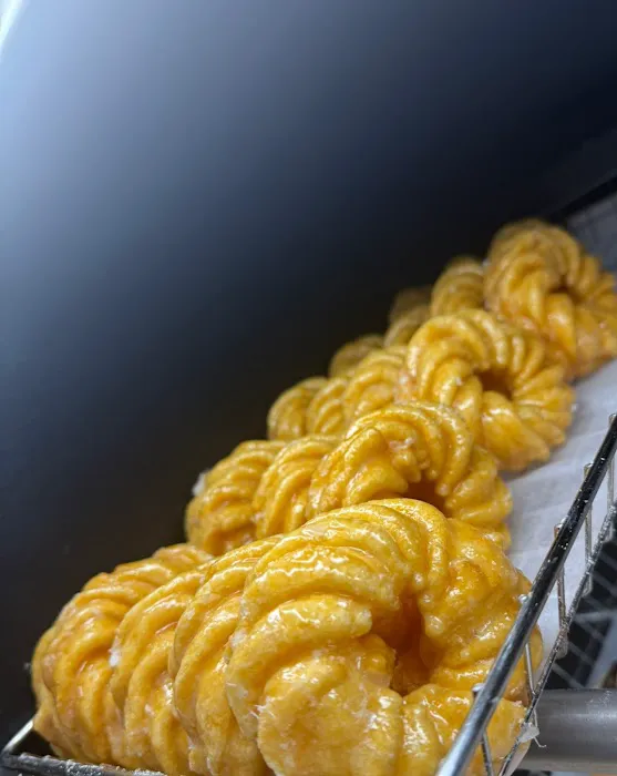 Mr Maple Donuts Picture 1