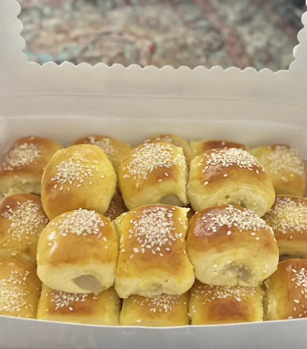 Amita's Bakery (Treats of Tehran) Picture 8