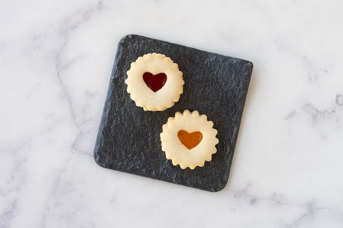 Tati Pastry Picture 4