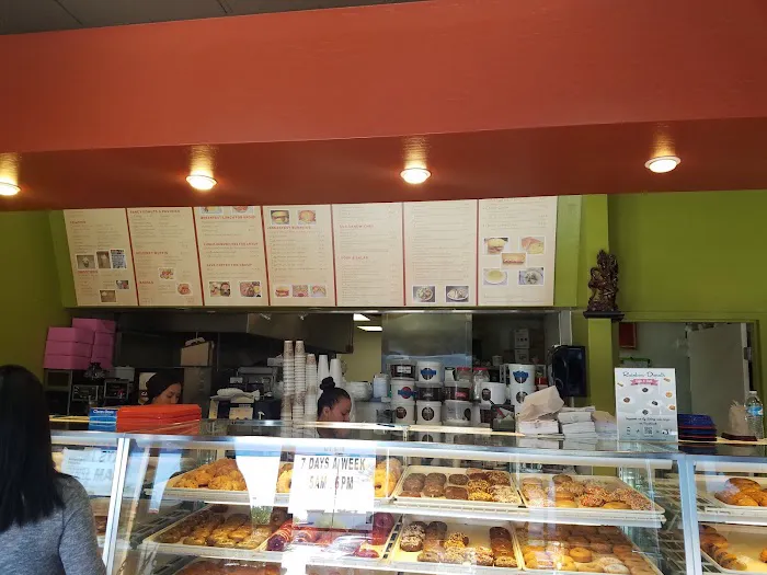 Rainbow Donuts Cafe & Deli Picture 9