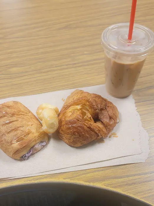 Lucky Donuts & Boba Picture 5