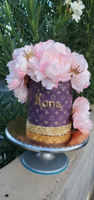 Infinity Sweets Custom Treats Picture 8